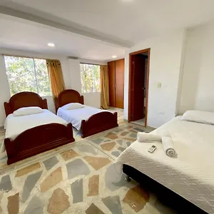 Casa 1, Conjunto Jardines De Roca, Rodadero Hotel Santa Marta (Magdalena)